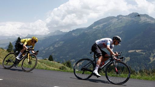 17. etapa Tour de France 2023: Jonas Vingegaard a Tadej Pogačar.