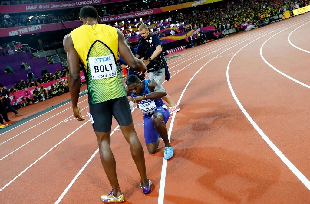 Finále sprintu na 100 metrů na MS v Londýně (Usain Bolt a Justin Gatlin)