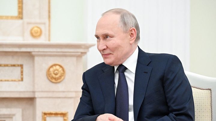 Ruska přímo před kamerami přiznala únos dítěte. Putin svou reakcí mnohé zhnusil