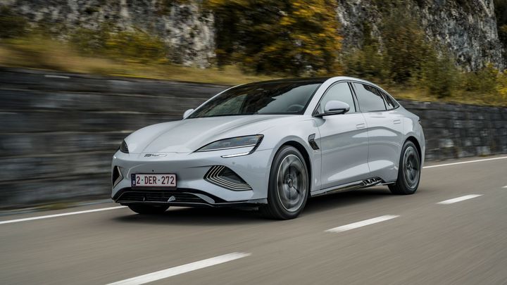 Čínská odveta za cla na elektromobily? Hrozí žalobou Evropské unie