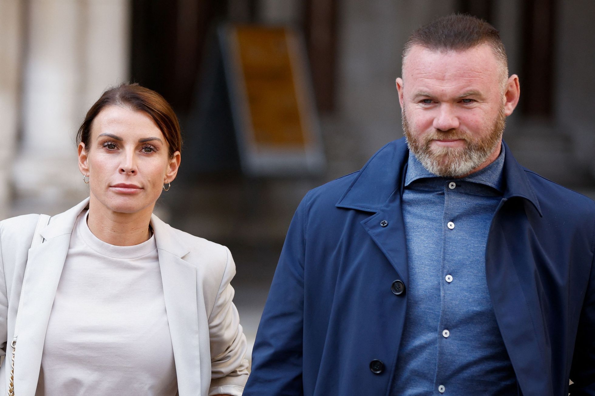 Coleen Rooneyvá se objevila u soudu i se svým manželem Waynem Rooneym