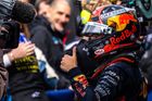 Enzo Fittipaldi slaví vítězství ve sprintu F2 ve Spa-Francorchamps