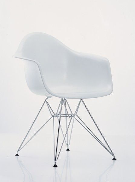 Eames by Vitra