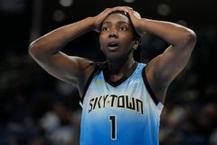 Bizarní výjev v ženské profilize. Na palubovce znovu přistál vibrátor