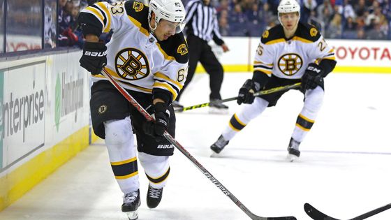 Brad Marchand z Davidem Pastrňákem řídili vítězství Bostonu