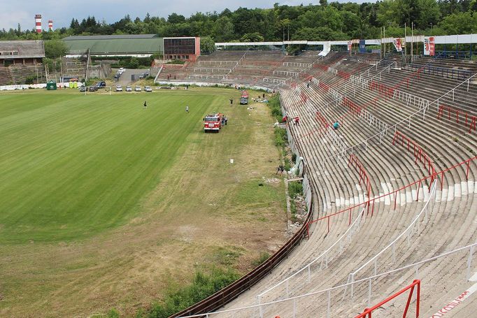 Přesně týden před rozlučkou Petra Švancary se konala poslední veřejná brigáda na obnovu Lužánek.