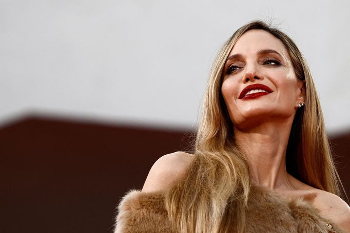 Angelina Jolie na premiéře filmu Maria v Benátkách.