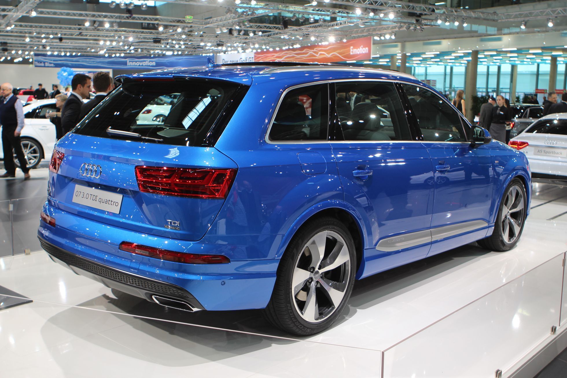 Autosalon Vídeň - Audi Q7 zadek