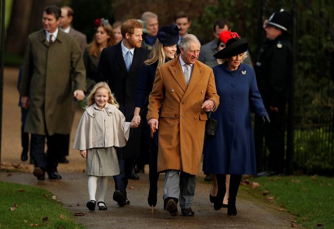 Britská královská rodina slaví Vánoce