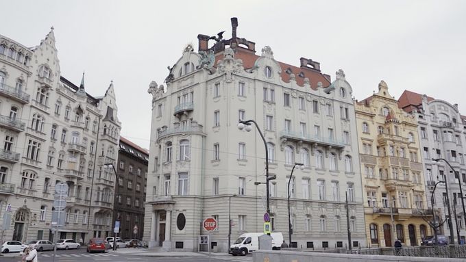 Palác První české zajišťovací banky, v současné době Goethe-Institut, je budova na Masarykově nábřeží.