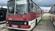 Je tomu skoro těžké věřit, ale není to tak dávno, kdy tyhle autobusy ještě v polském městečku Kendřín-Kozlí jezdily na běžné lince.