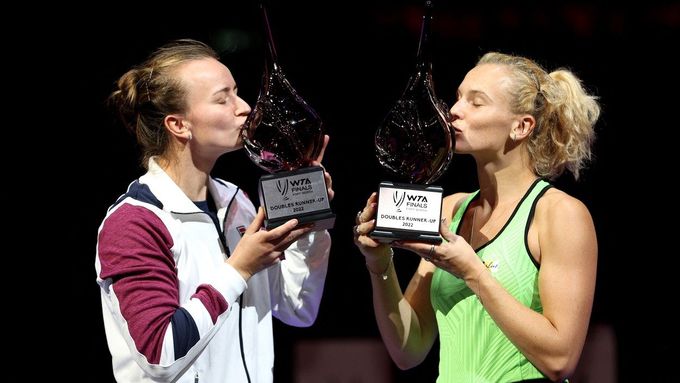 Kateřina Siniaková a Barbora Krejčíková na Turnaji mistryň 2022
