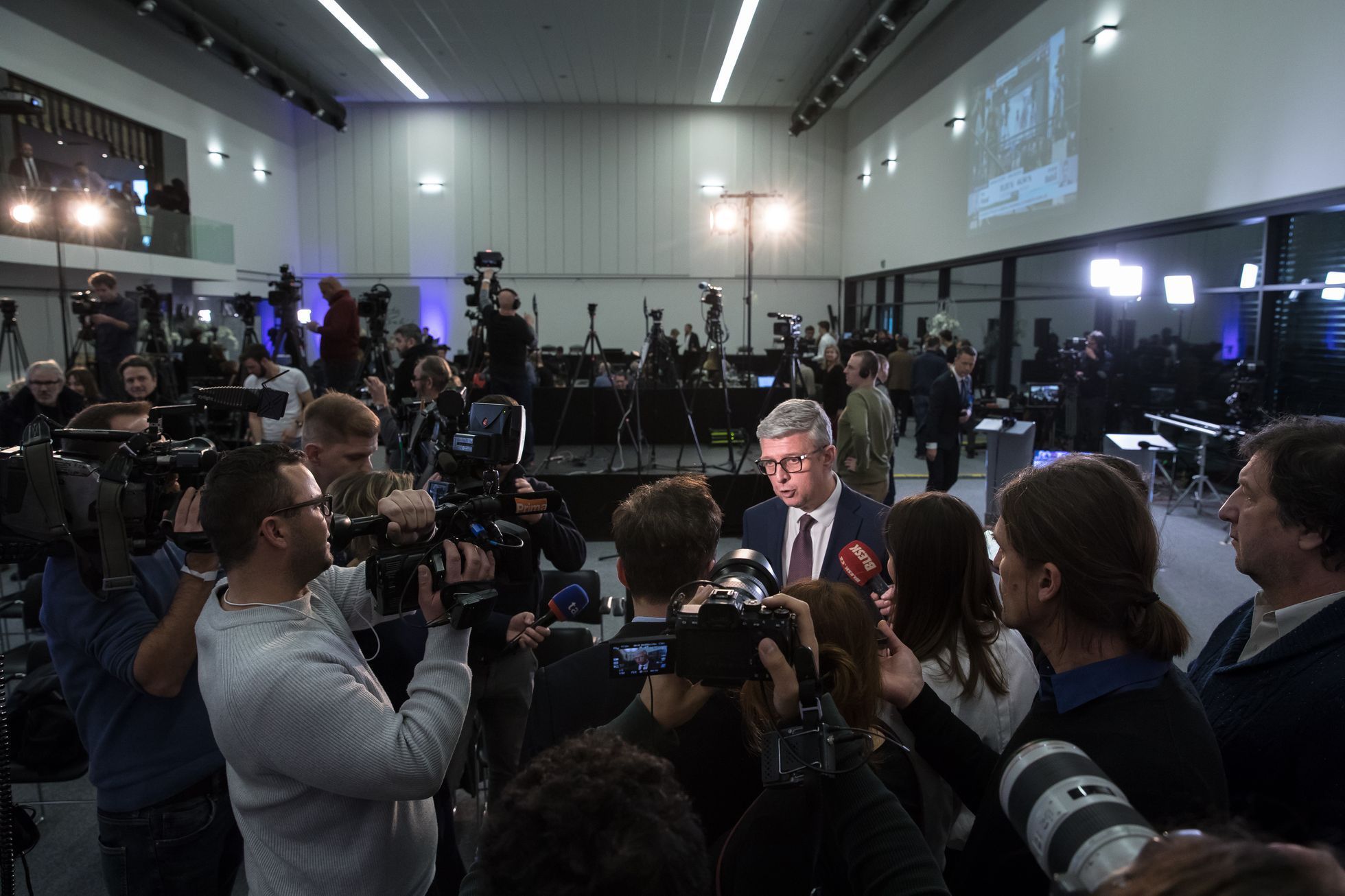 Andrej Babiš, 2. kolo, prezidentské volby 2023, volby, kandidát, volební štáb, Praha, domácí
