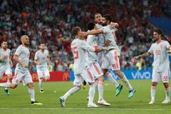 Živě: Portugalsko - Španělsko 3:3. Fantastická podívaná, Ronaldo hattrickem srovnal