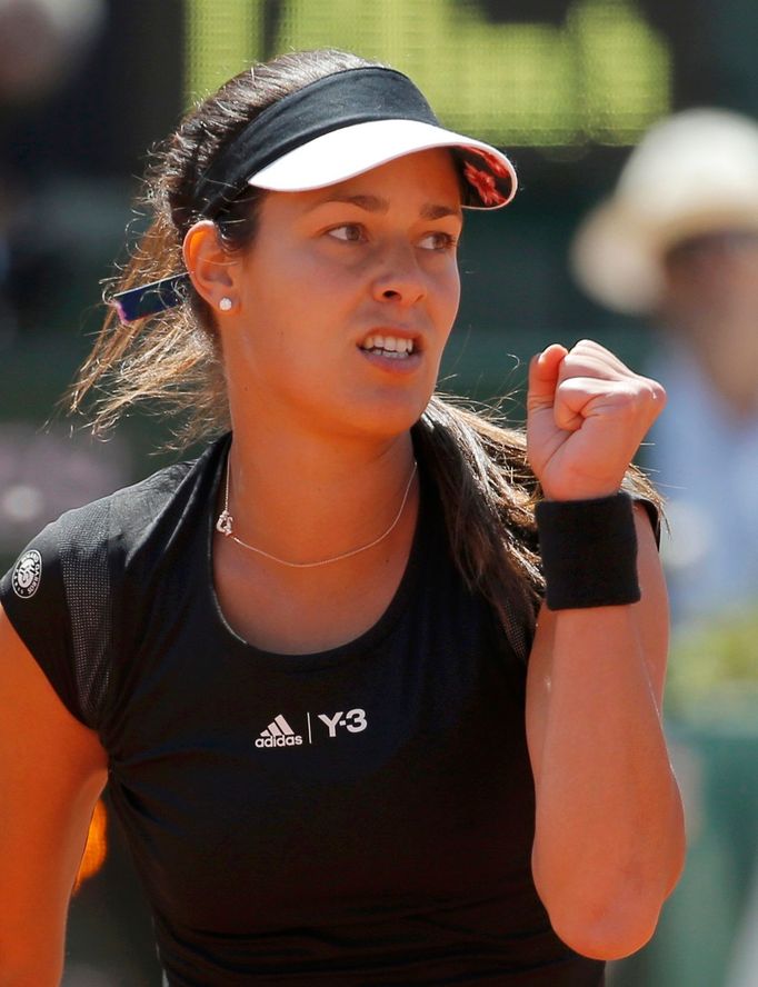 Ana Ivanovičová v semifinále French Open 2015 proti Lucii Šafářové