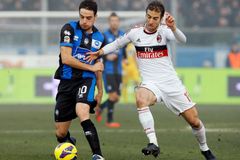 Neapol remizovala v souboji o druhé místo s AC Milán