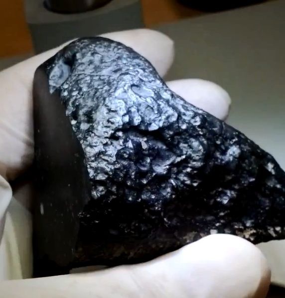Meteorit Černá kráska