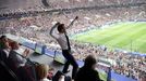 Emmanuel Macron na finále MS ve fotbale 2018