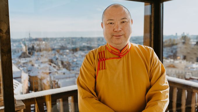 Buddhistický mnich Telo Tulku Rinpočhe působil v Rusku. Kreml ho umístil na seznam zahraničních agentů.