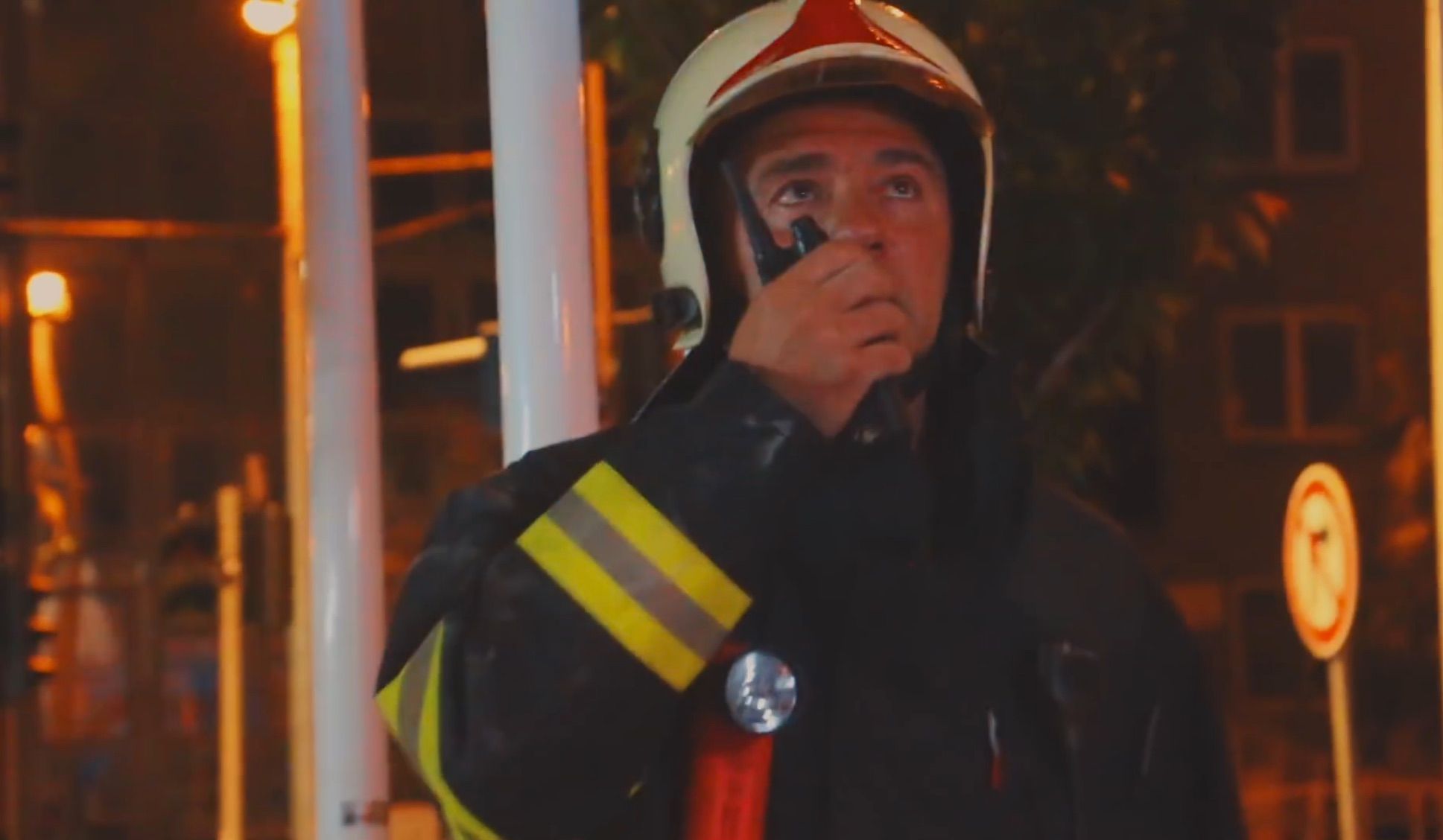 Hasiči v noci evakuovali kvůli požáru 150 hostů z hotelu v Olomouci. Nehoda se obešla bez zraněných