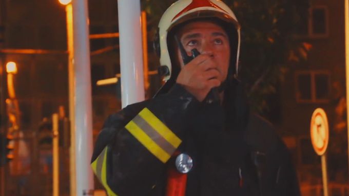 Hasiči v noci evakuovali kvůli požáru 150 hostů z hotelu v Olomouci. Nehoda se obešla bez zraněných