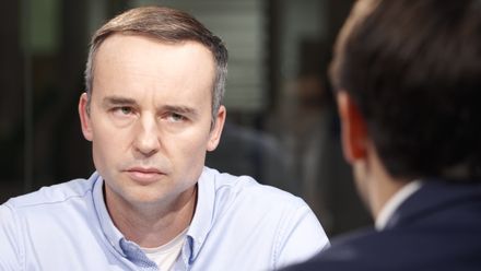 Staněk: Znečištění z dopravy má tisíce obětí, elektromobily jsou trend a brzy zlevní