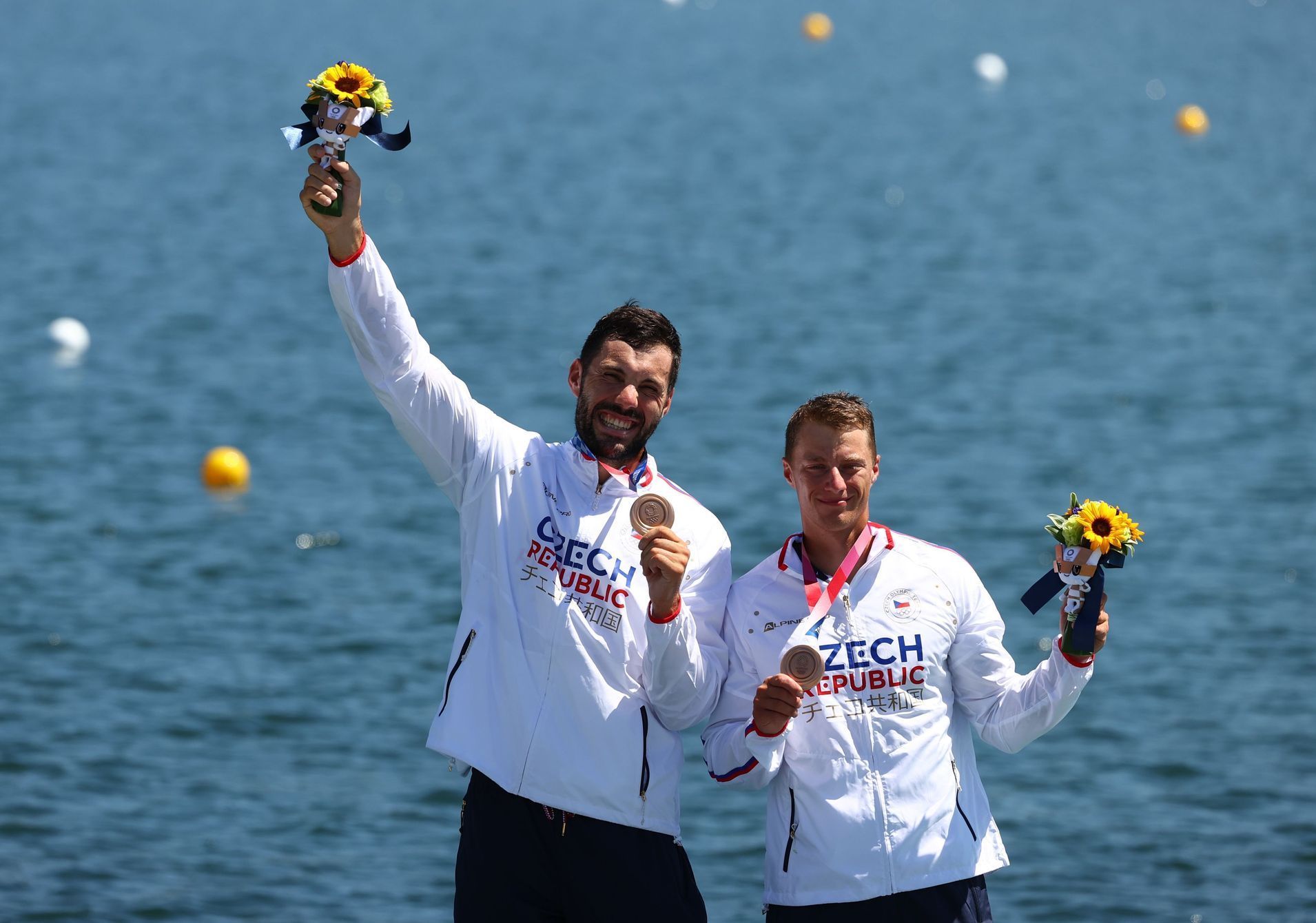 Josef Dostál a Radek Šlouf s bronzem po finále deblkajaku na OH 2020