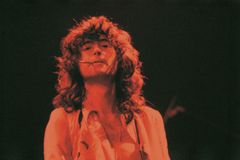 Led Zeppelin obdrží cenu a do kin vpustí své finále