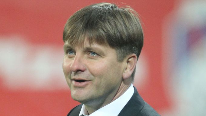 Dušan Uhrin ví, že jeho týmu bude muset k postupu v odvetě v Doněcku dát alespoň jeden gól.