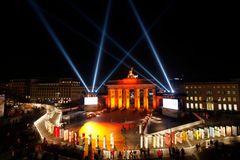 Berlín slaví pád zdi, symbolu rozdělení Evropy