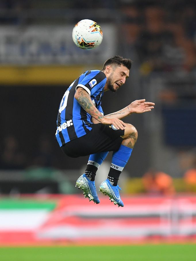 Soccer Football - Serie A - Inter Milan v Udinese - San Siro, Milan, Italy - September 14, 2019   Inter Milan's Matteo Politano in action   REUTERS/Daniele Mascolo