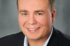 Kroužkovat se musí, lhal kandidát TOP 09. Skončil