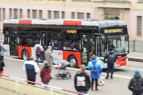 Foto: Jak vypadají nové pražské elektrobusy? Jeden ušetří 50 tisíc litrů paliva ročně
