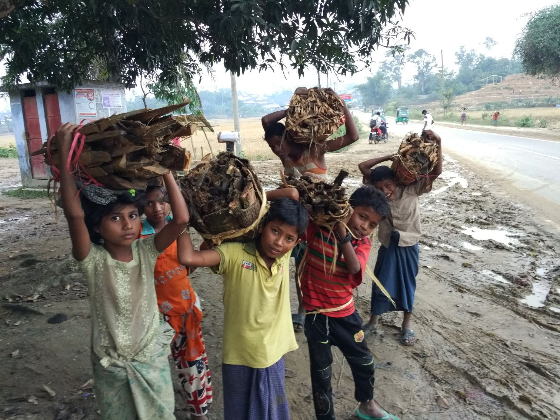 Cestopis roku, Hlas větru, Bangladéš, uprchlický tábor