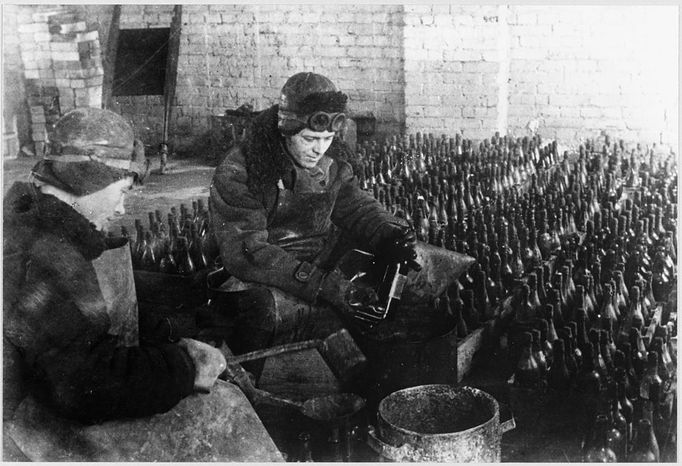 MOLOTOV COCKTAIL FACTORY Factory for the manufacture of the 'Molotov cocktail', a uniquely Russian disintegrating bomb Date: Source: Unattributed photograph MELEDIN COLLECTION