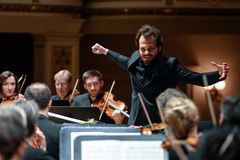 Rozhlasový orchestr chystá on-line koncert s dirigentem Popelkou