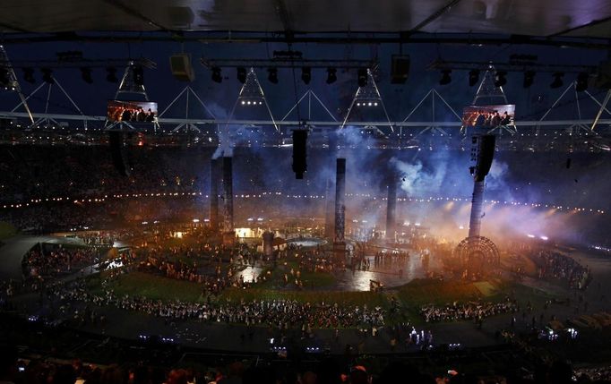 Zahajovací ceremoniál letních olympijských her v Londýně začal ve 22 hodin našeho času.