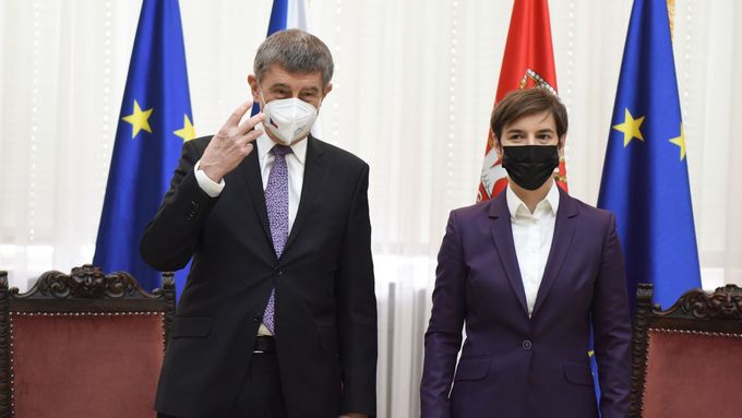 Andrej Babiš na návštěvě Srbska s premiérkou Anou Brnabičovou.