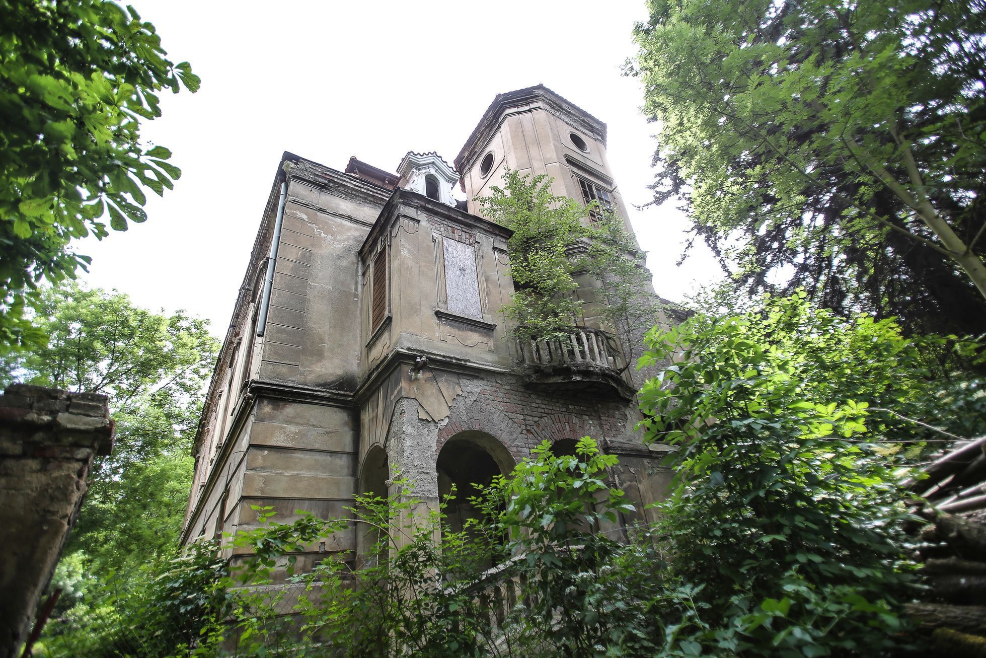 Prázdné domy Praha