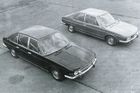 Toto jsou prototypy Tatry 613 z konce 60. let. Sériová výroba začala až v roce 1973.