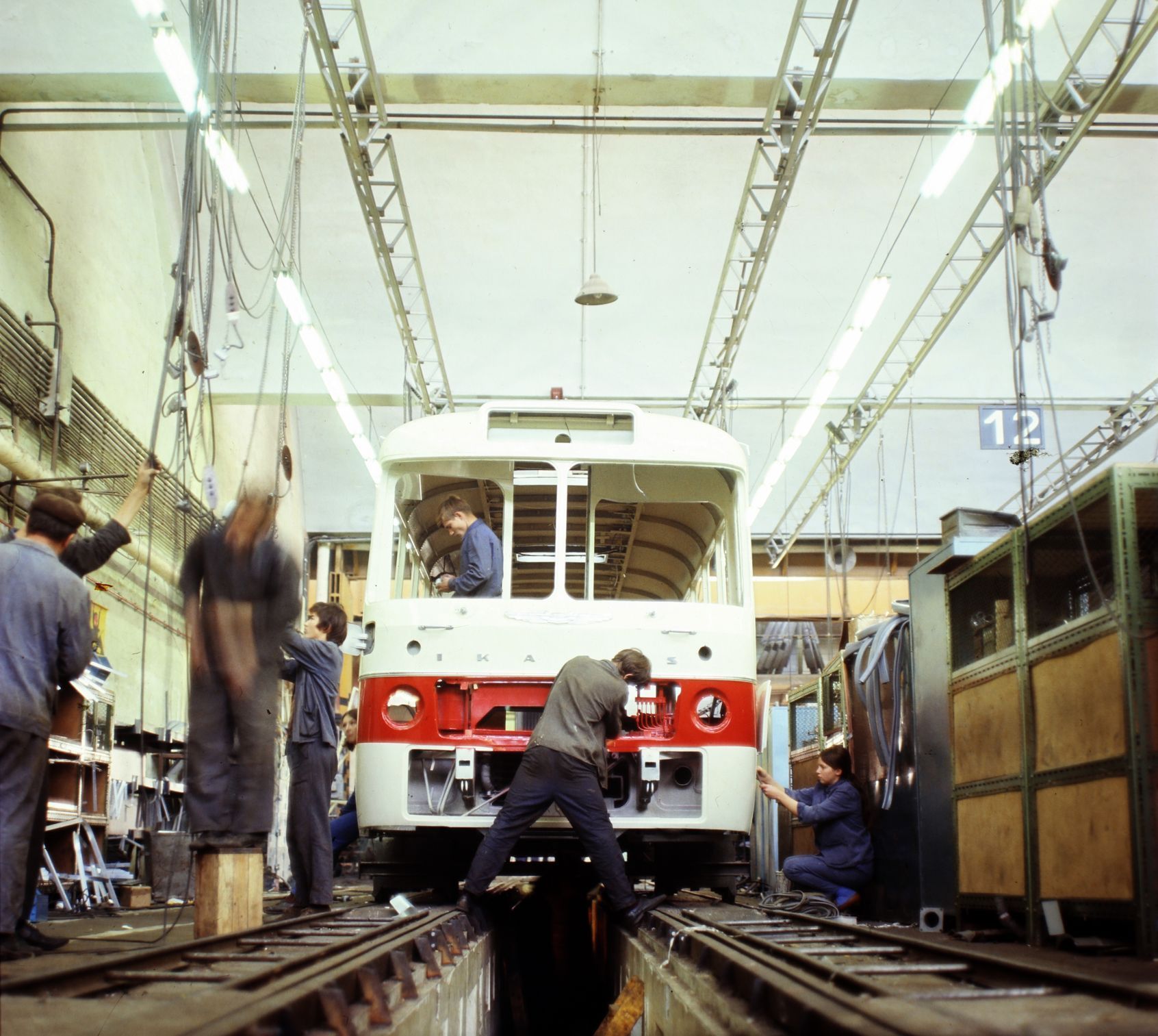 výroba autobusů Ikarus 1969
