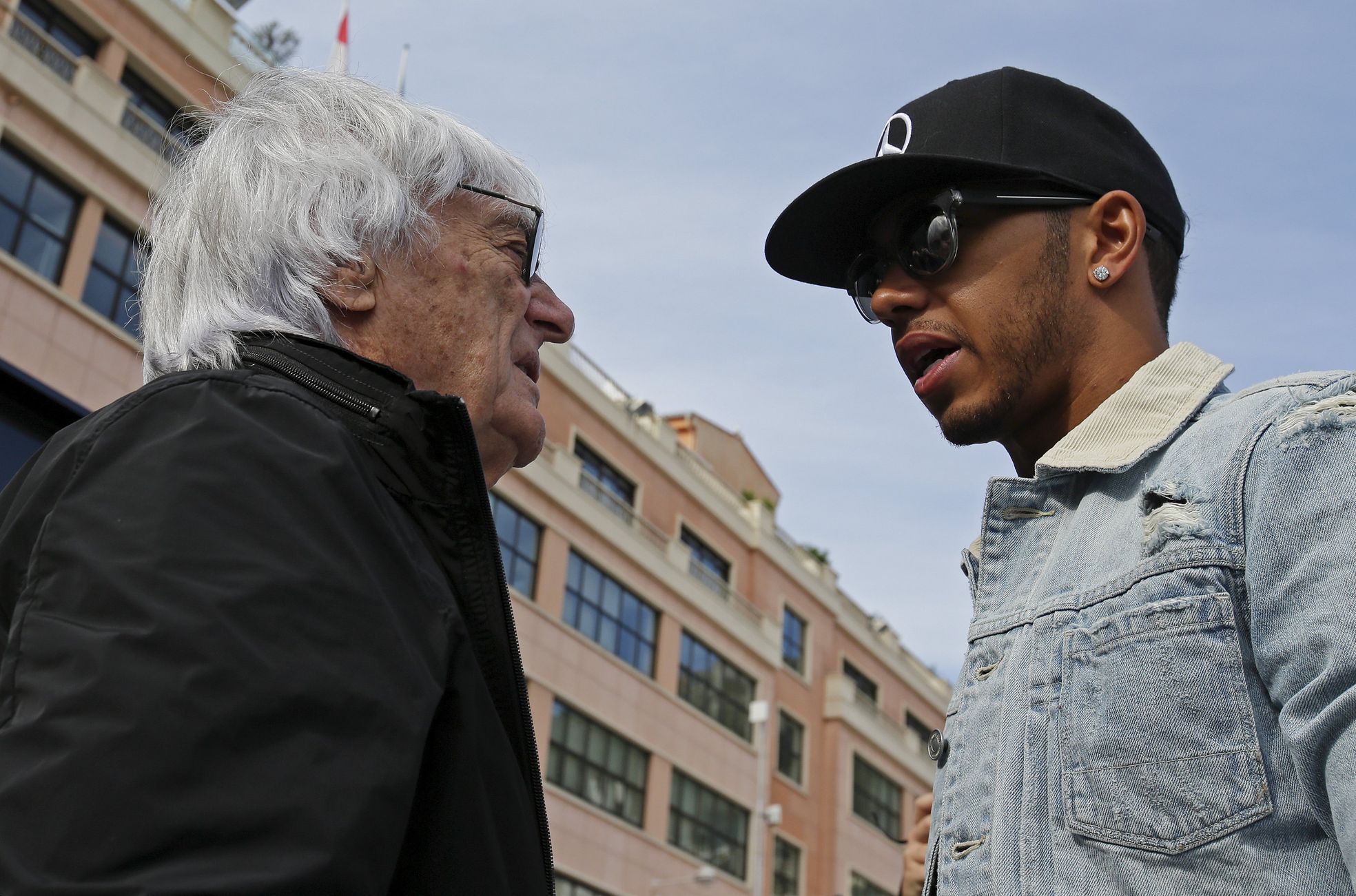 F1, VC Monaka 2015: Bernie Ecclestone a Lewis Hamilton