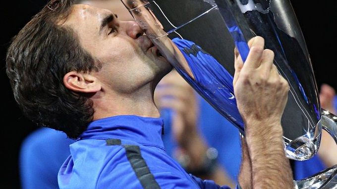 Roger Federer bude s evropským týmem obhajovat vítězství na Laver Cupu.
