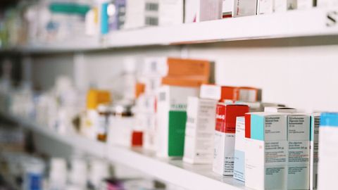 Komplikace pro výrobce drog: Od července omezíme výdej léčiv s pseudoefedrinem, říká Storová