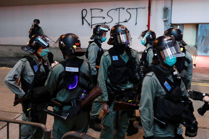 Hongkongské demonstrace po návrhu zákona, který by dal čínské vládě možnost zasáhnout do vnitřní bezpečnosti města.