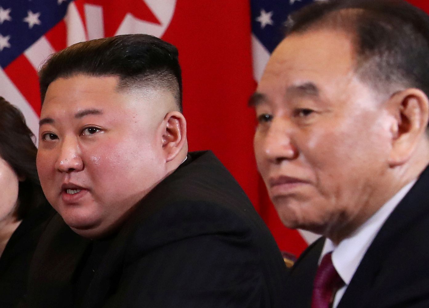 Severokorejský vůdce Kim Čong-un a vyjednavač v jaderných rozhovorech se Spojenými státy Kim Hjok-čchol.