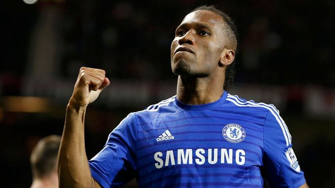 Didier Drogba slaví gól Chelsea