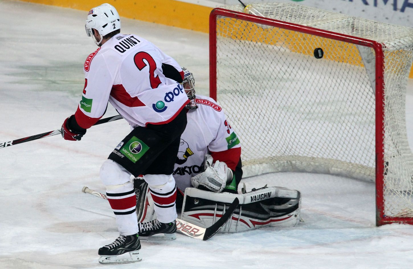 KHL, Lev Praha - Čeljabinsk: Michael Garnett a Deron Quint