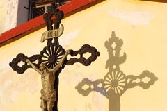 Zloděj v Liberci ukradl ostatkový kříž sv. Antonína Velikého, má nevyčíslitelnou historickou hodnotu
