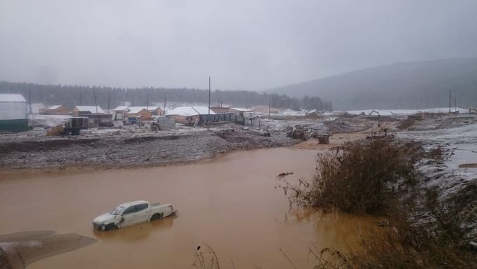 Protržená přehrada v Krasnojarském kraji na Sibiři.